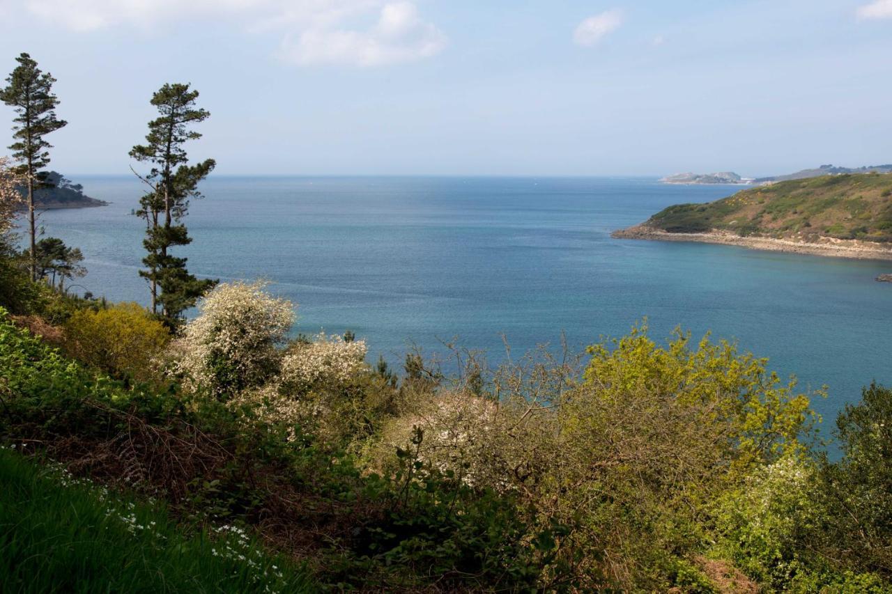 Le Yaudet Hotel Ploulech Bagian luar foto