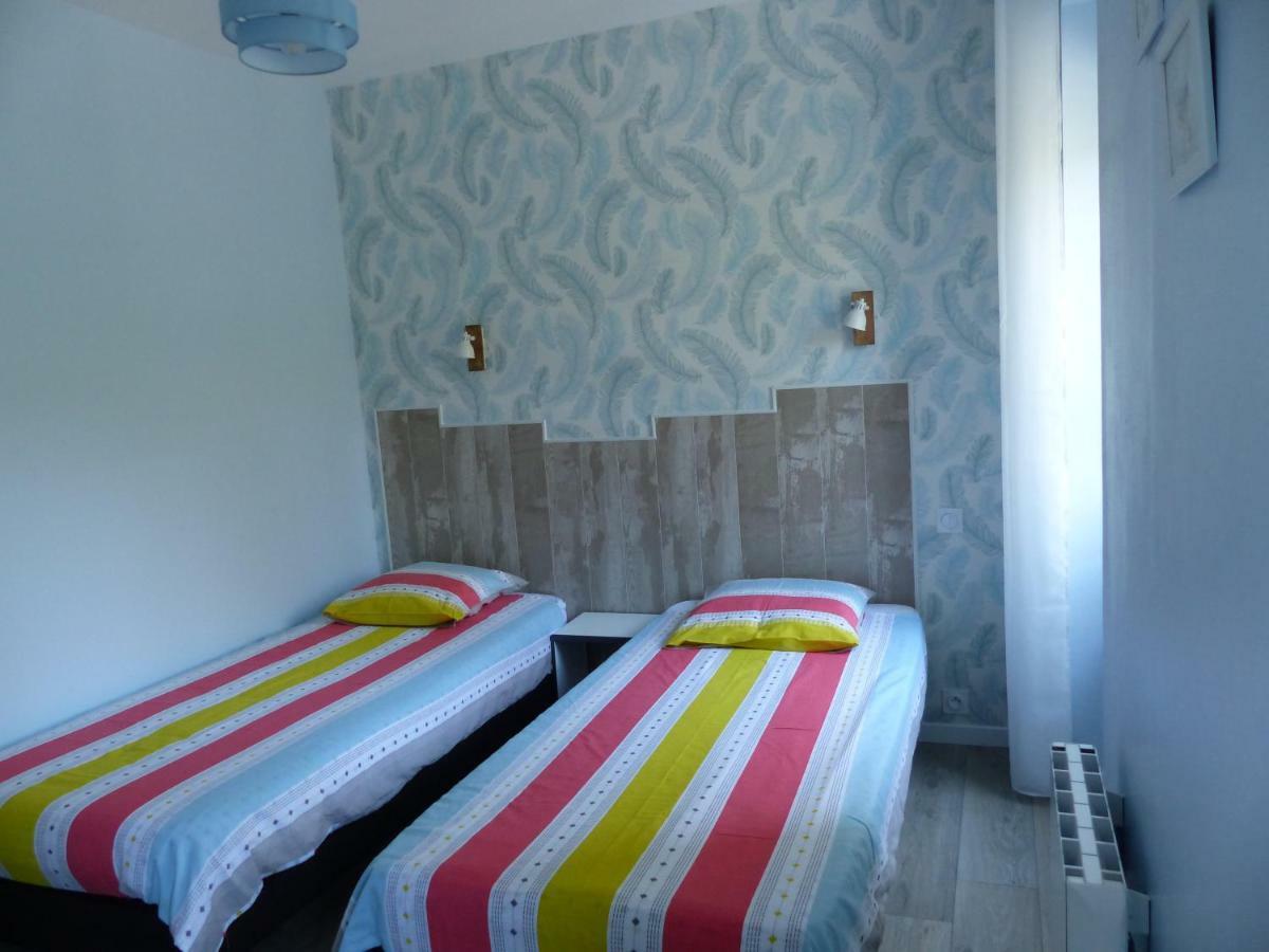 Le Yaudet Hotel Ploulech Bagian luar foto